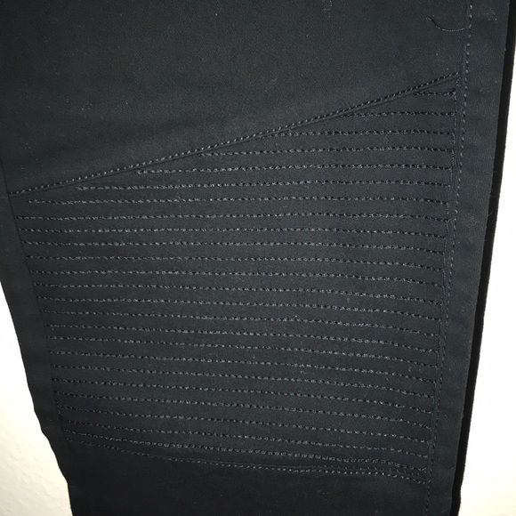 Jr. Ladies black stretch pant “biker” style. NWT - Picture 5 of 5